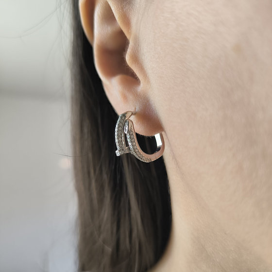 Срібні сережки з фіанітами