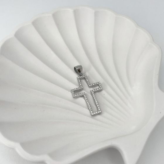 Silver cross with phianites