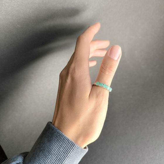 Срібна каблучка зі смарагдом 1,267 карата