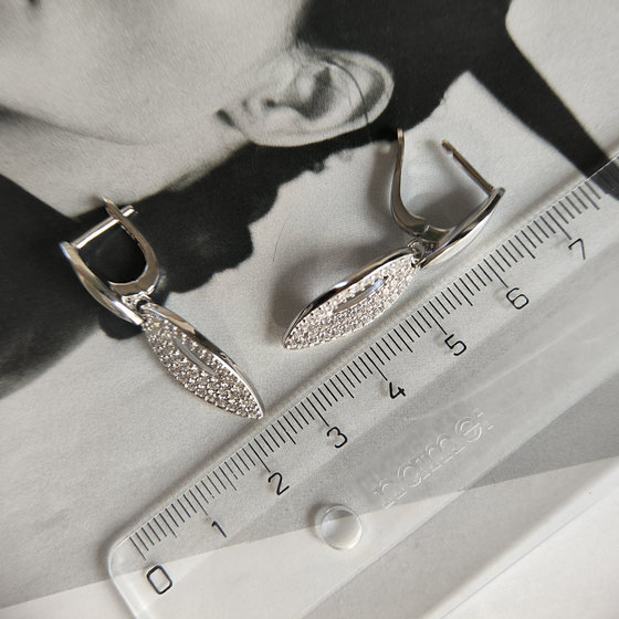 Silver earrings with cubic zirconia