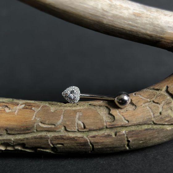 Silver piercing with phianites