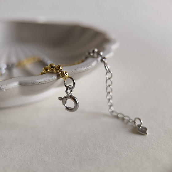 Silver bracelet without stones