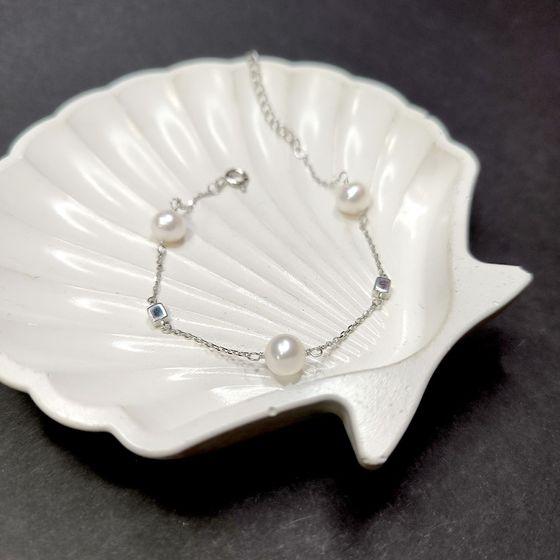 Серебряный браслет с жемчугом