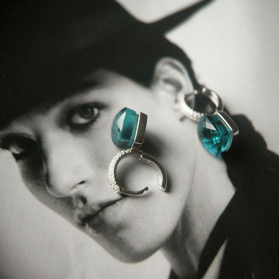 Срібні сережки з фіанітами