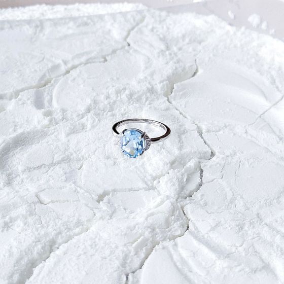 Срібна каблучка з топазом 3.302ct