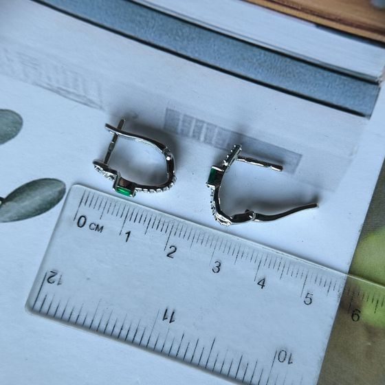 Срібні сережки зі смарагдом nano 0.638ct