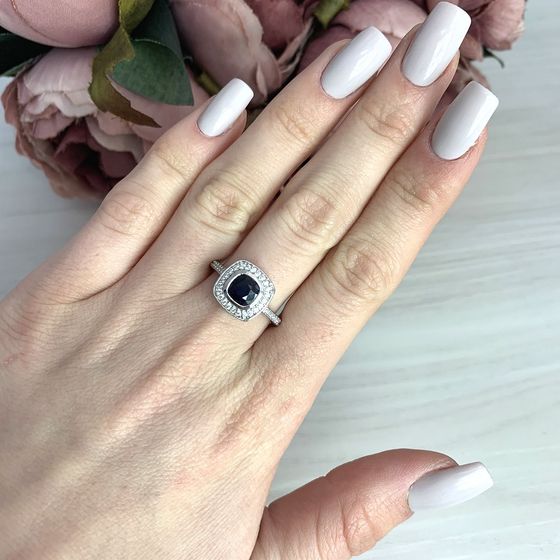 Серебряное кольцо с сапфиром 1.64ct