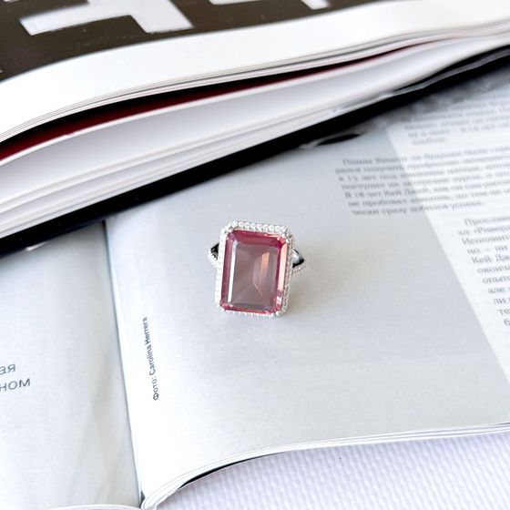 Серебряное кольцо с султанитом 15.32ct