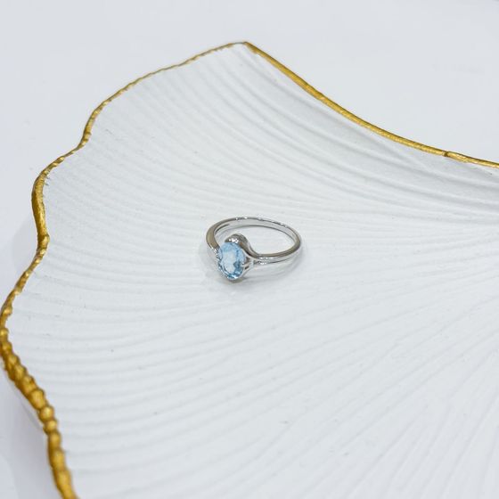 Серебряное кольцо с топазом 1.5ct