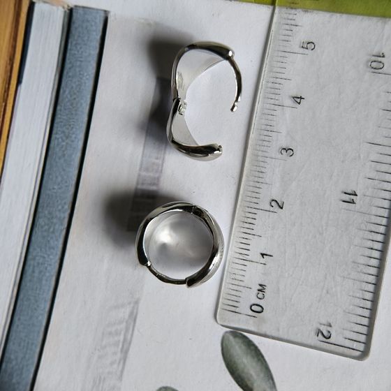 Срібні сережки без каменів