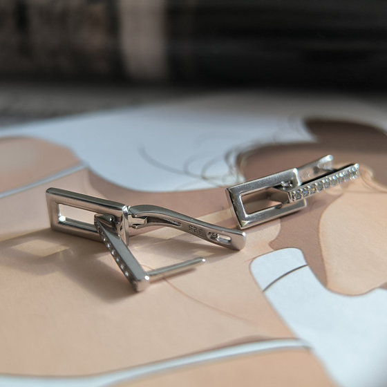 Silver earrings with cubic zirconia