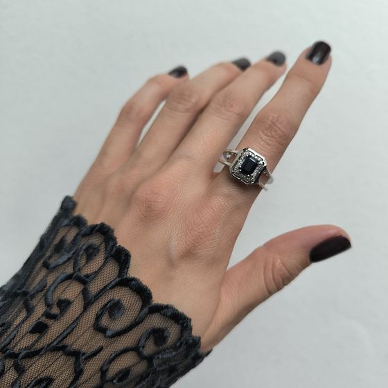 Срібна каблучка із сапфіром 1.455ct