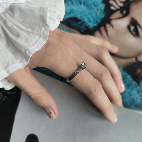 Silver ring with cubic zirconia