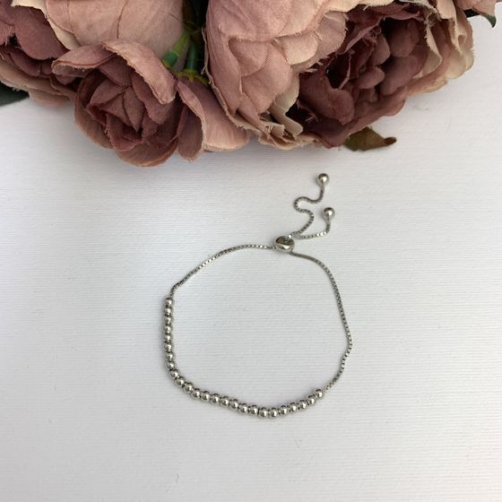 Silver bracelet without stones