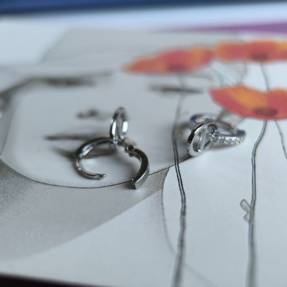 Срібні сережки з фіанітами