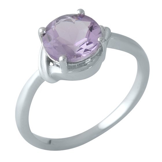 Silver ring with an amethyst