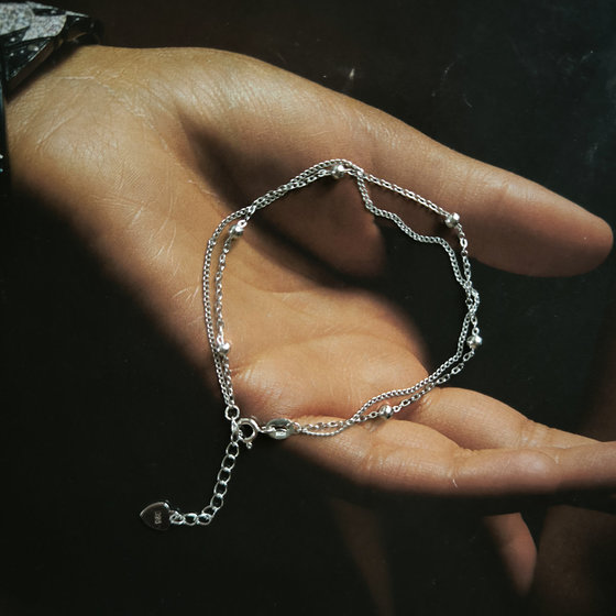 Серебряный браслет без камней