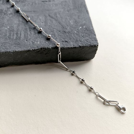 Silver bracelet without stones