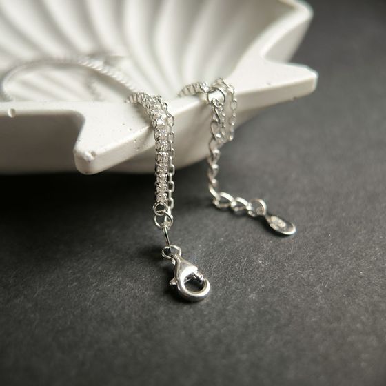 Серебряный браслет с фианитами