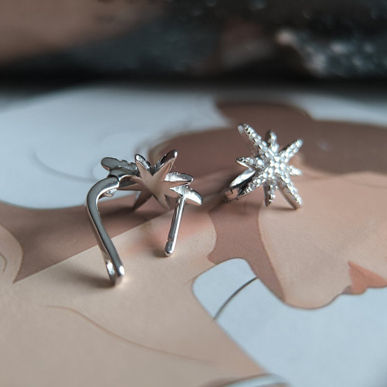 Silver earrings with cubic zirconia