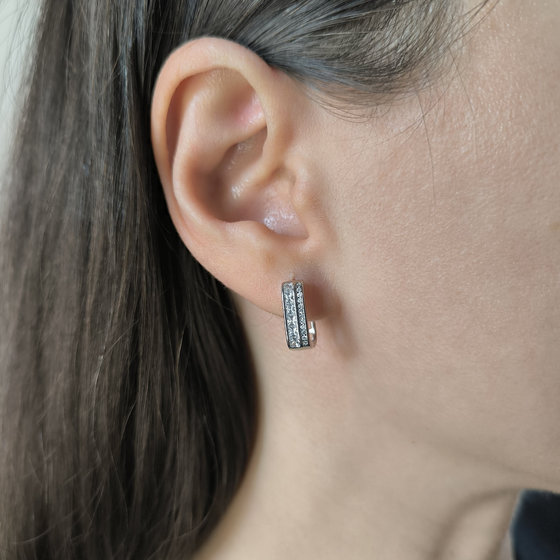 Срібні сережки з фіанітами