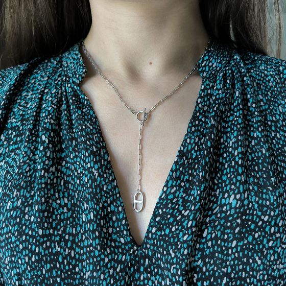 Silver necklace without stones