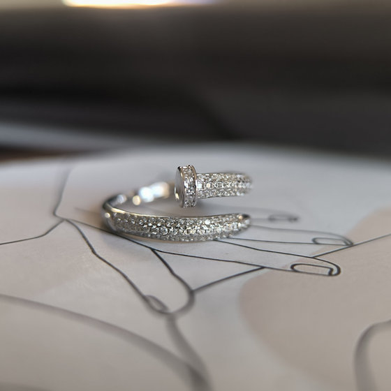 Silver ring with cubic zirconia