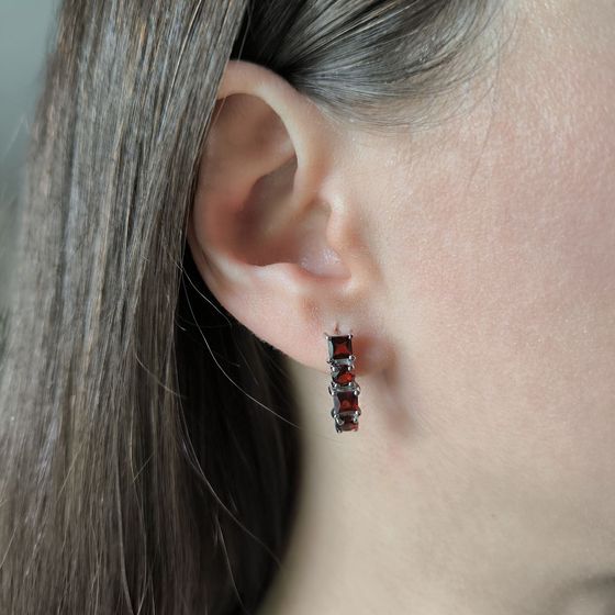 Срібні сережки з гранатом 2,863 карата