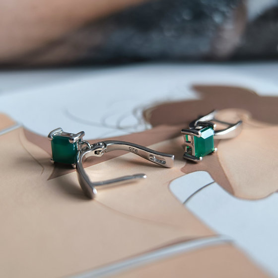 Срібні сережки з агатом 1.167ct