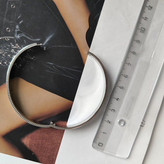 Silver bracelet without stones