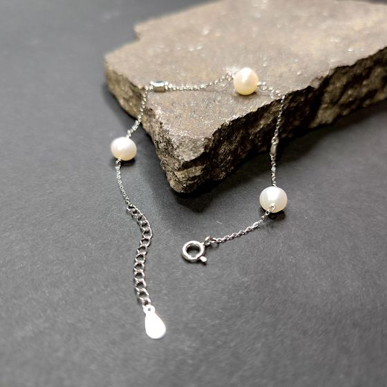 Серебряный браслет с жемчугом