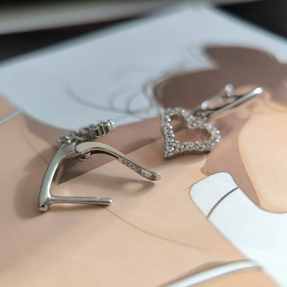 Silver earrings with cubic zirconia