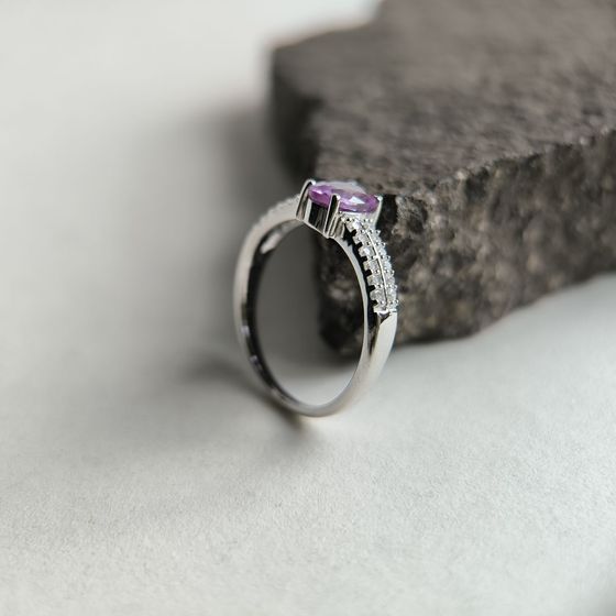 Срібна каблучка з александритом 1,45 карата