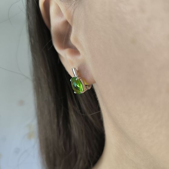 Срібні сережки з хризолітом