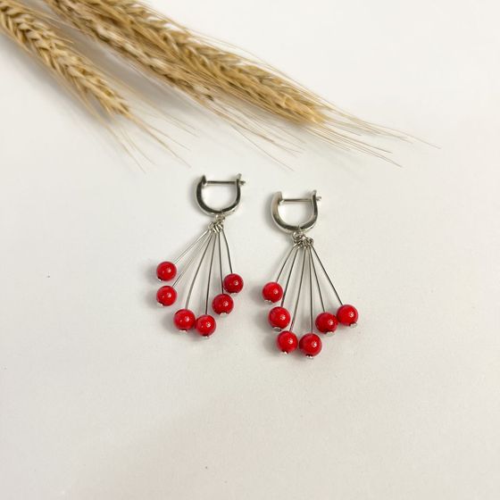 Срібні сережки з коралом