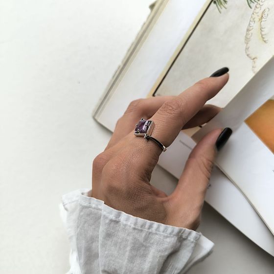 Срібна каблучка з олександритом 2.25ct