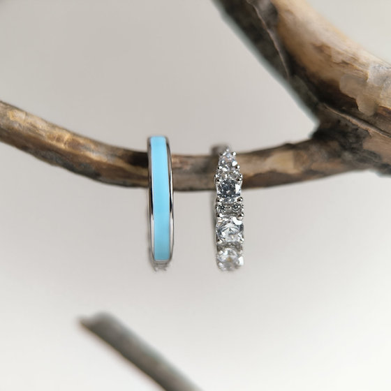 Silver earrings with cubic zirconia, enamel