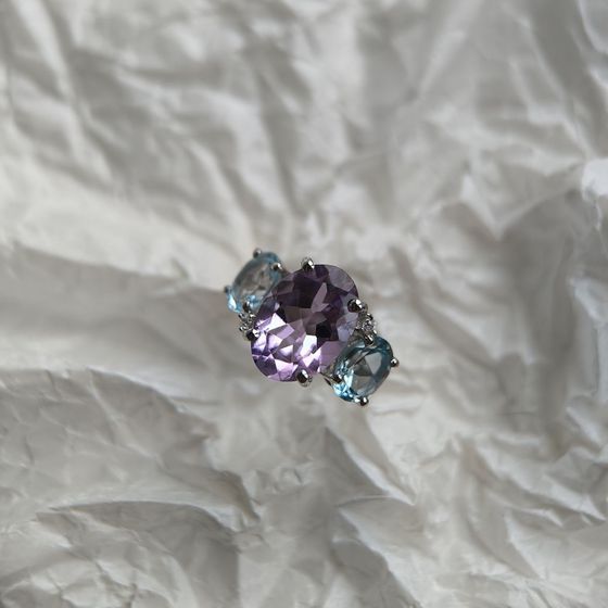 Серебряное кольцо с аметистом, топазом