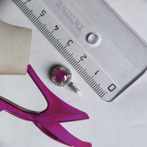 Silver pendant with 1.5ct ruby and cubic zirconia