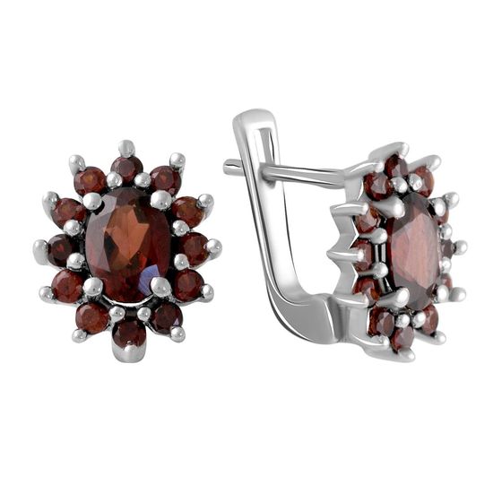 Silver earrings with garnet (2.925 carats)
