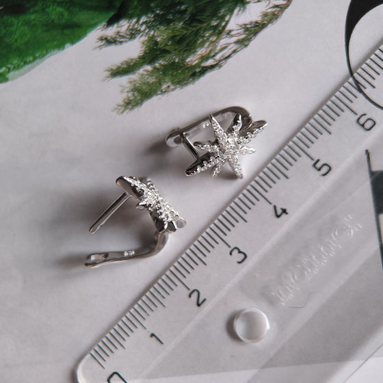 Silver earrings with cubic zirconia