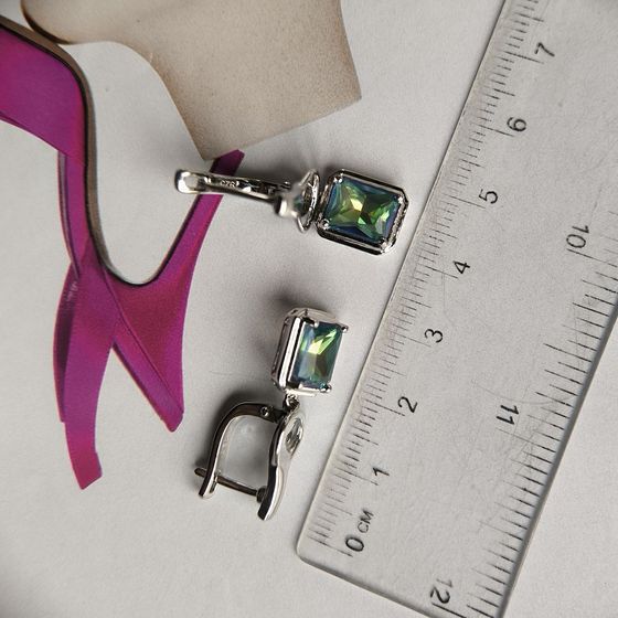 Срібні сережки з містик топазом 3.175ct