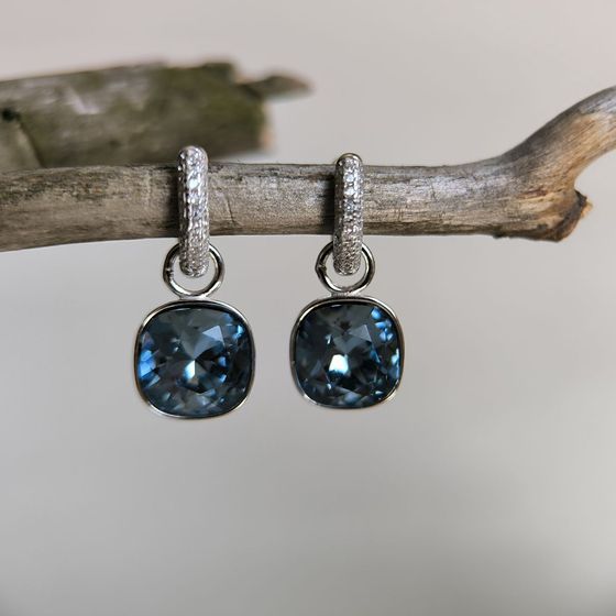 Срібні сережки з фіанітами