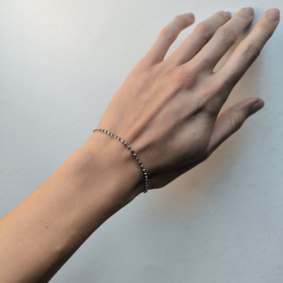 Silver bracelet without stones