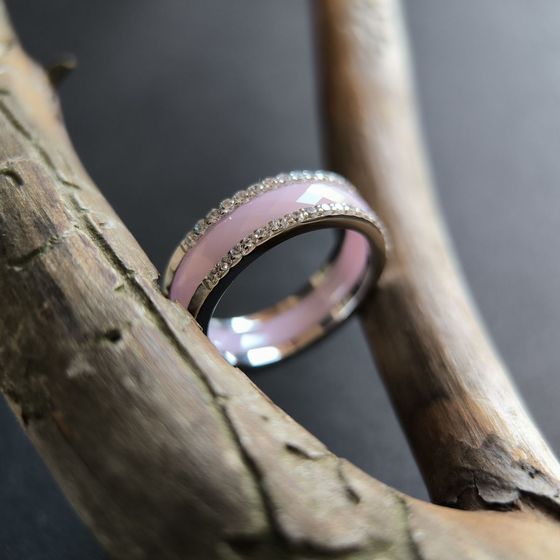 Silver ring with ceramics
