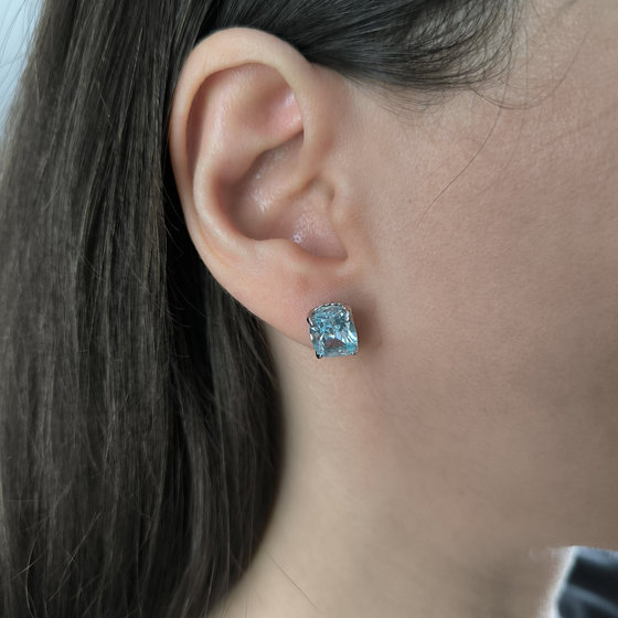 Silver earrings with cubic zirconia