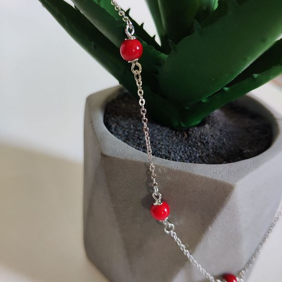 Silver necklace with coral