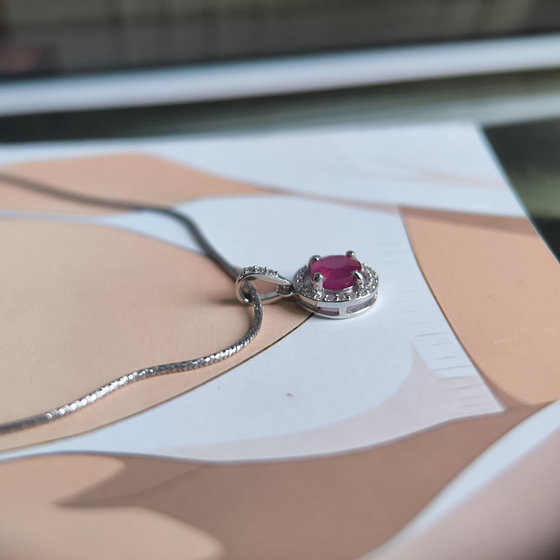 Silver pendant with 1.5ct ruby and cubic zirconia
