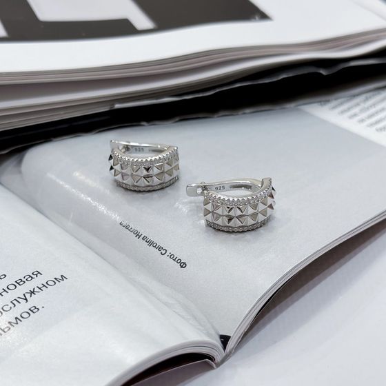 Silver Earrings with Fianites