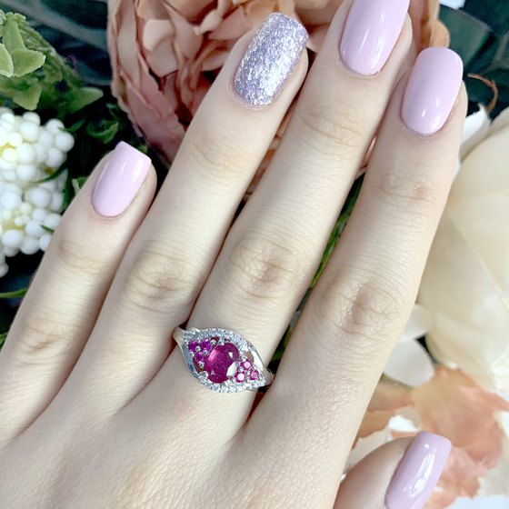 Срібна каблучка з рубіном 1.38ct